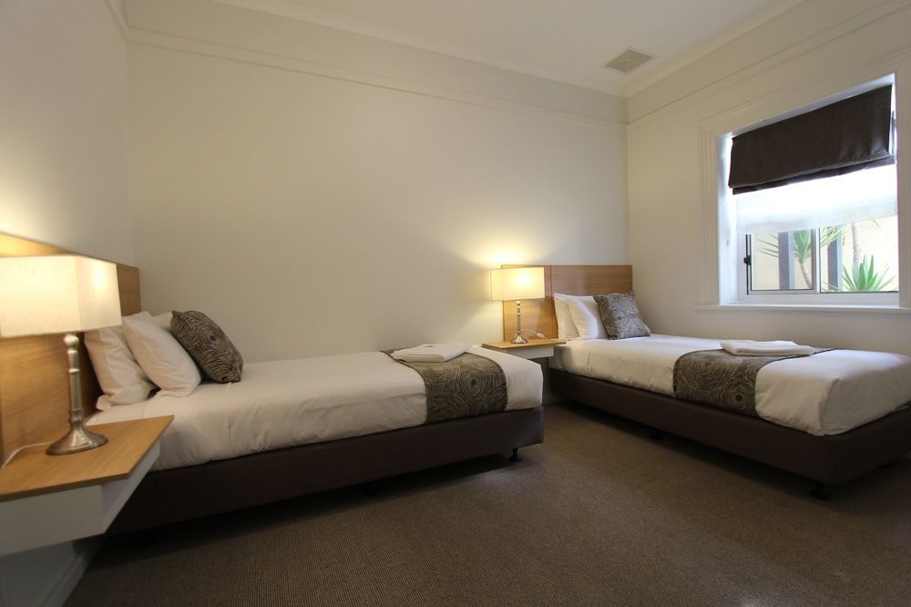Bay 10 - Suites And Apartments Port Lincoln Ngoại thất bức ảnh
