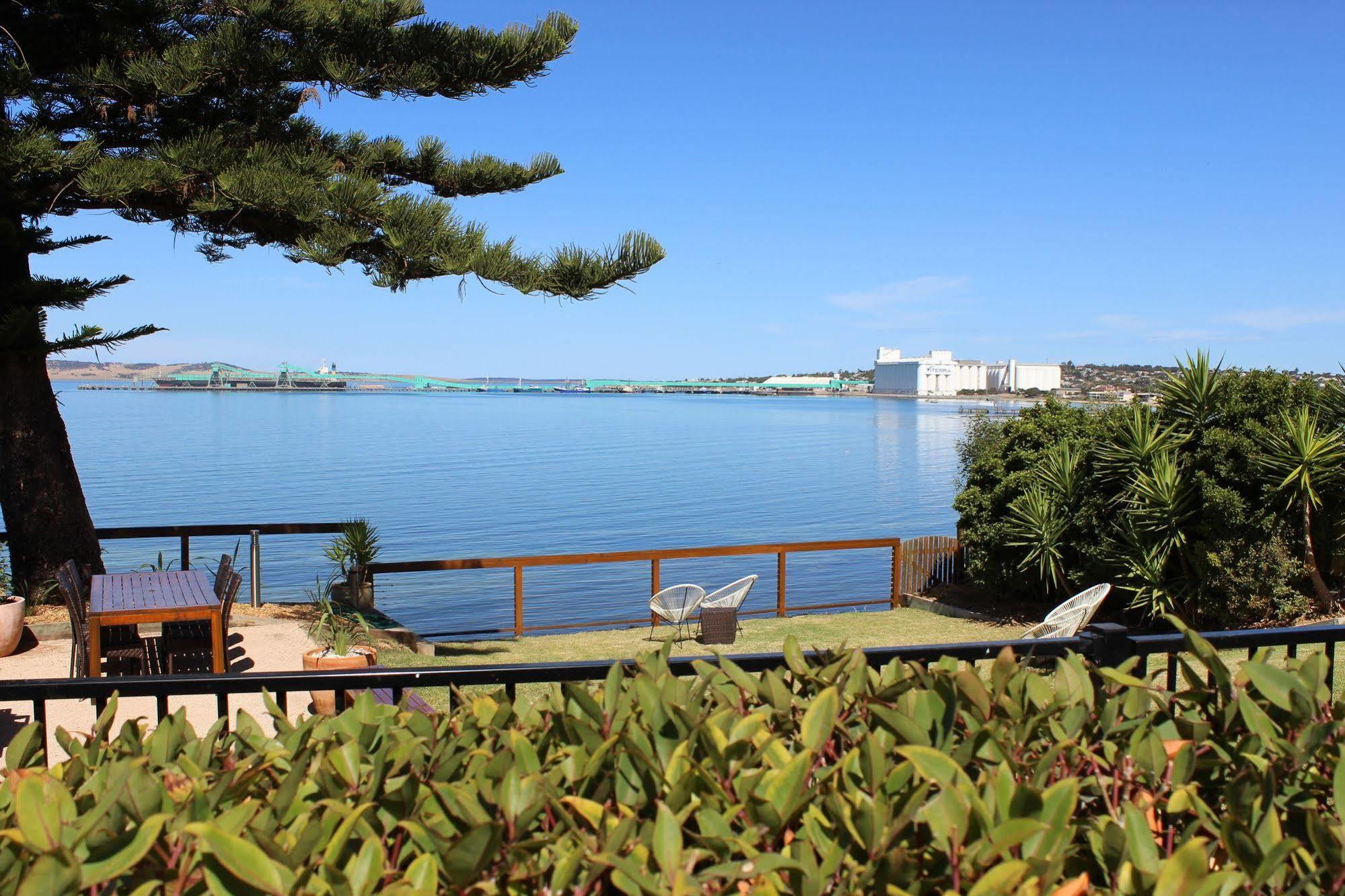 Bay 10 - Suites And Apartments Port Lincoln Ngoại thất bức ảnh