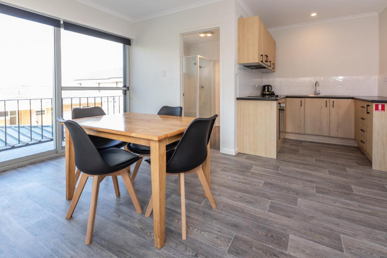 Bay 10 - Suites And Apartments Port Lincoln Ngoại thất bức ảnh