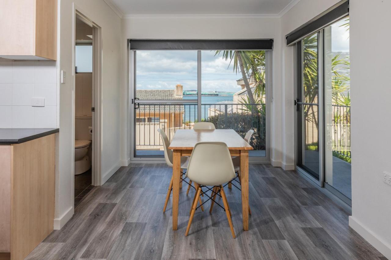 Bay 10 - Suites And Apartments Port Lincoln Ngoại thất bức ảnh
